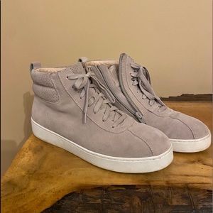 High top above ankle shoe with zipper